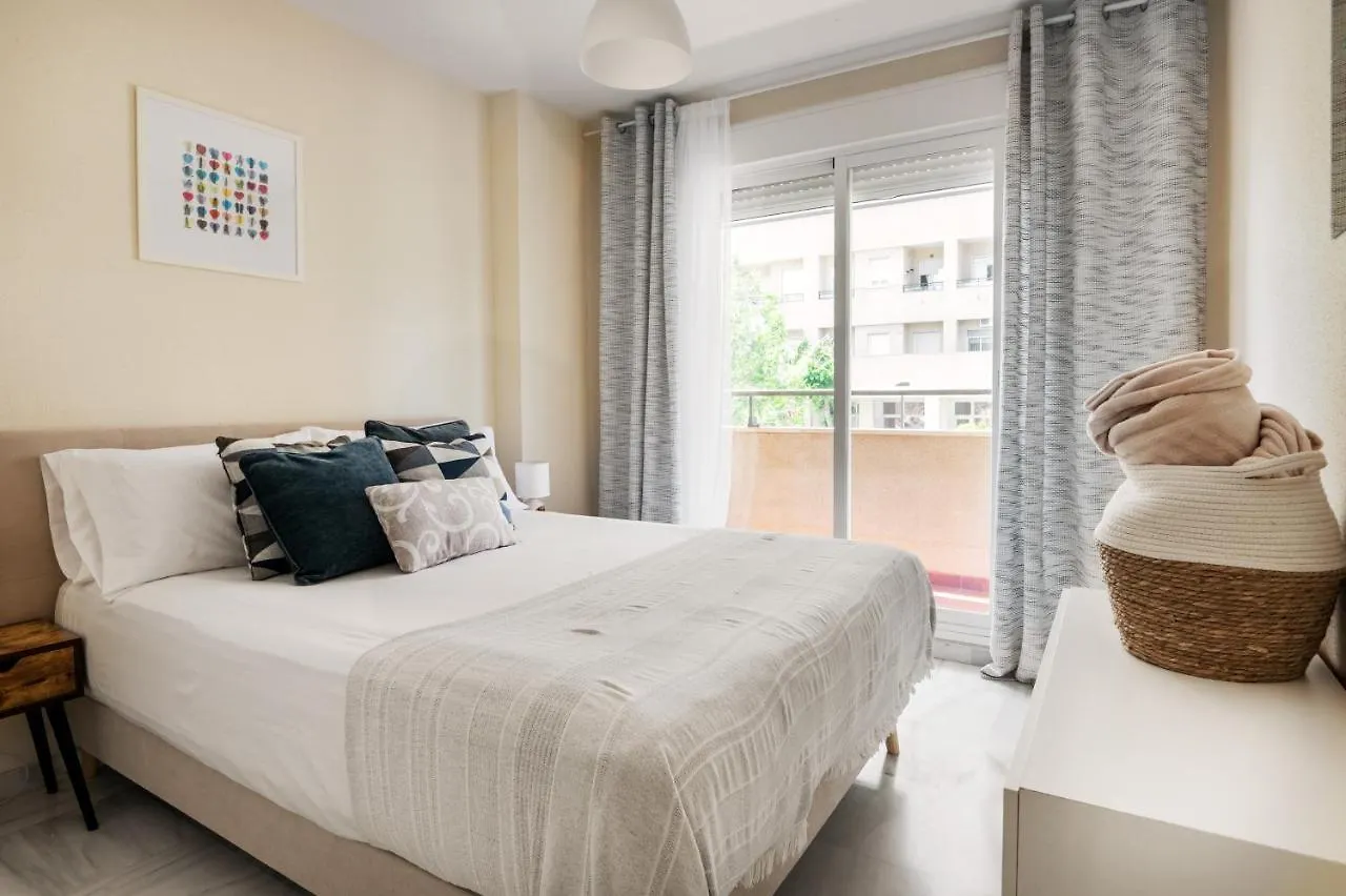 Apartamento El Coloso, Cosy And Stylish Near The Beach Benalmádena